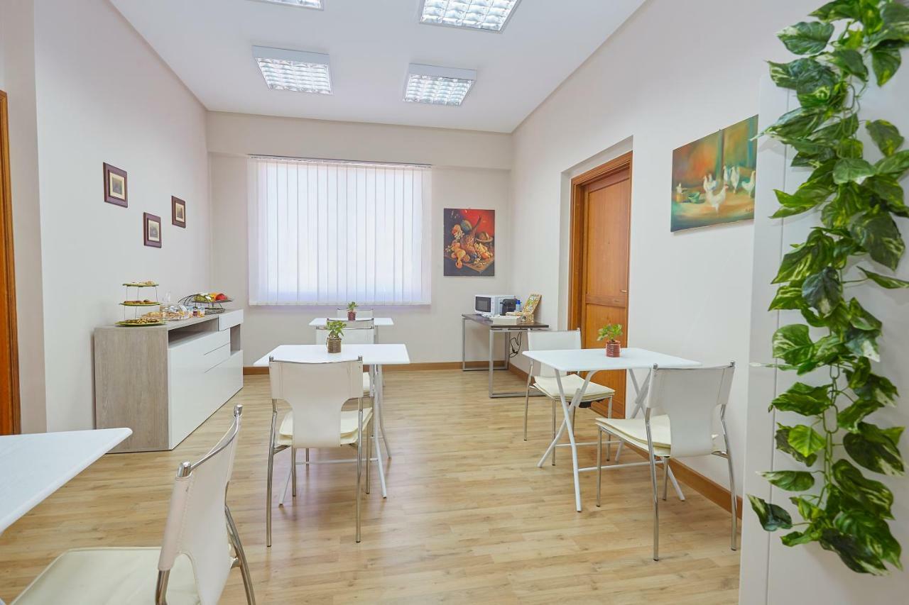 Sturzo 44 * Palermo